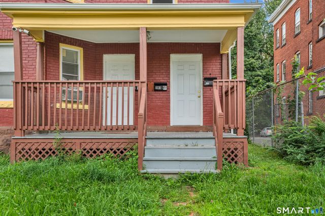 141 Homestead Avenue 3rd Fl, Hartford, CT 06112