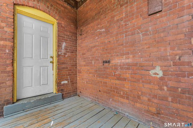 141 Homestead Avenue 3rd Fl, Hartford, CT 06112