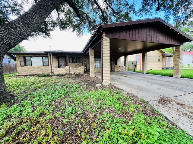762 Glendale St, Alice, TX 78332