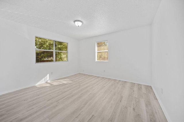 3058 Old Colony Road, Huntsville, TX 77320