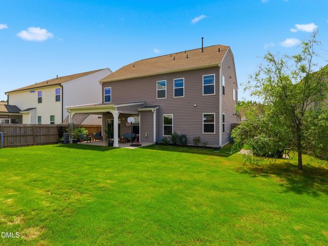 409 Glenwyck Court, Fuquay Varina, NC 27526