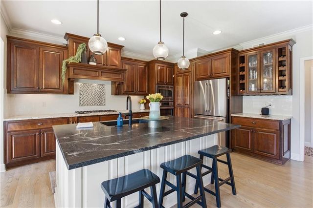 10853 S Theden Street, Olathe, KS 66061