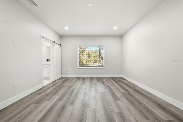 5663 W CENTRAL AVENUE, Orlando, FL 32811