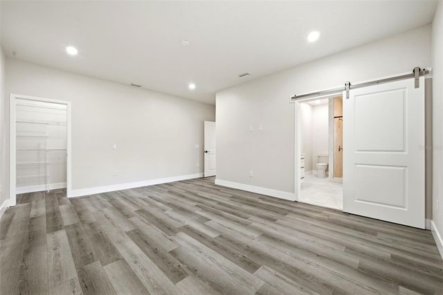 5663 W CENTRAL AVENUE, Orlando, FL 32811