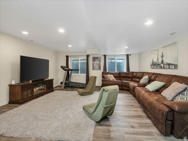 4627 W AIRE DR, West Jordan, UT 84088