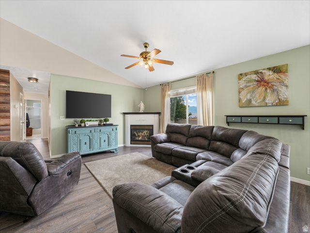 4627 W AIRE DR, West Jordan, UT 84088