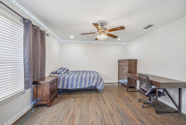 1037 W Frey Street, Stephenville, TX 76401