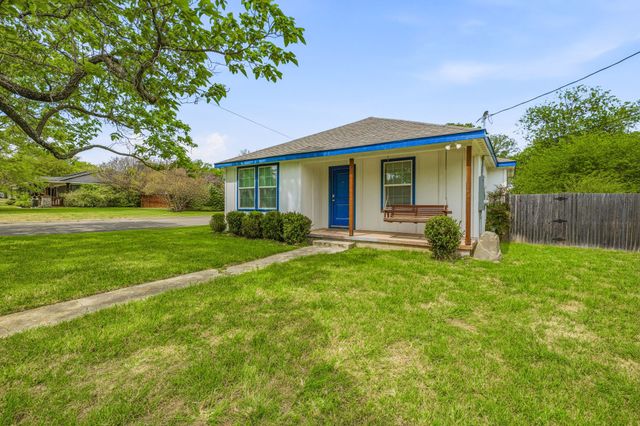 1037 W Frey Street, Stephenville, TX 76401