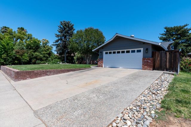 4530 Bela Way, Carmichael, CA 95608