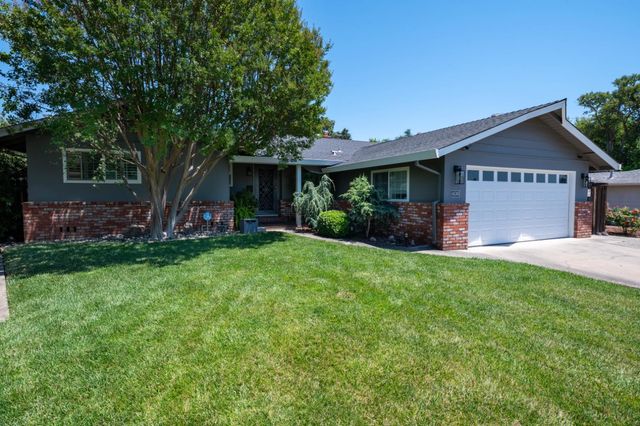 4530 Bela Way, Carmichael, CA 95608