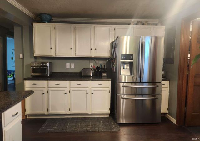 1714 E Homestead Drive, Garrett, IN 46738