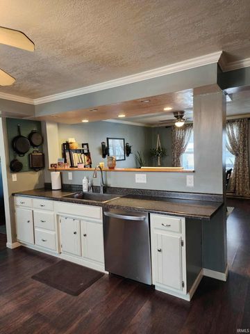 1714 E Homestead Drive, Garrett, IN 46738