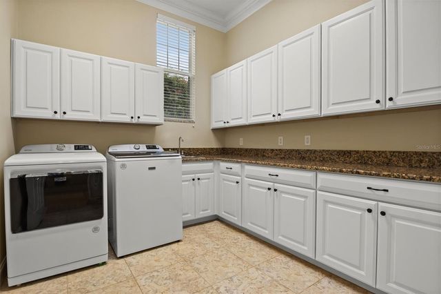 1665 BLUE HERON LANE, Lakeland, FL 33813