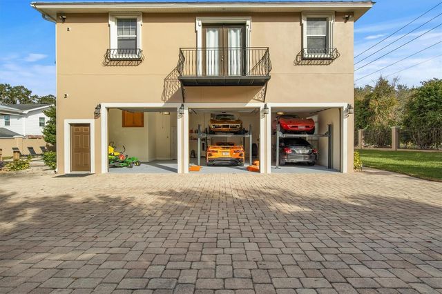 1665 BLUE HERON LANE, Lakeland, FL 33813