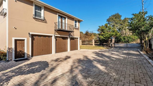 1665 BLUE HERON LANE, Lakeland, FL 33813