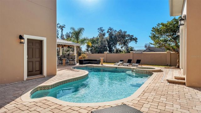 1665 BLUE HERON LANE, Lakeland, FL 33813