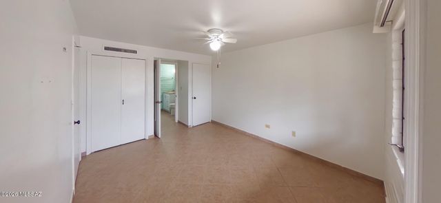 230 S Paseo Sarta Apt C, Green Valley, AZ 85614