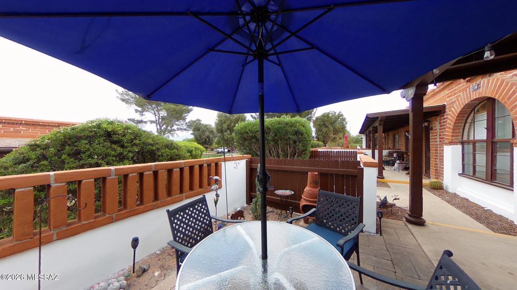 230 S Paseo Sarta Apt C, Green Valley, AZ 85614