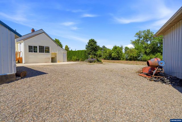 5290 Caplinger Rd SE, Salem, OR 97317
