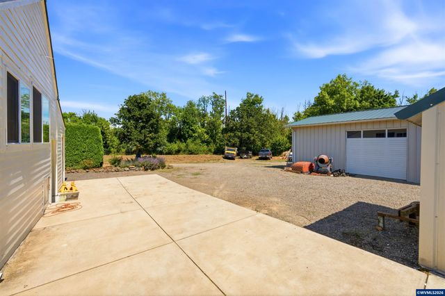 5290 Caplinger Rd SE, Salem, OR 97317