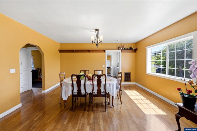 5290 Caplinger Rd SE, Salem, OR 97317