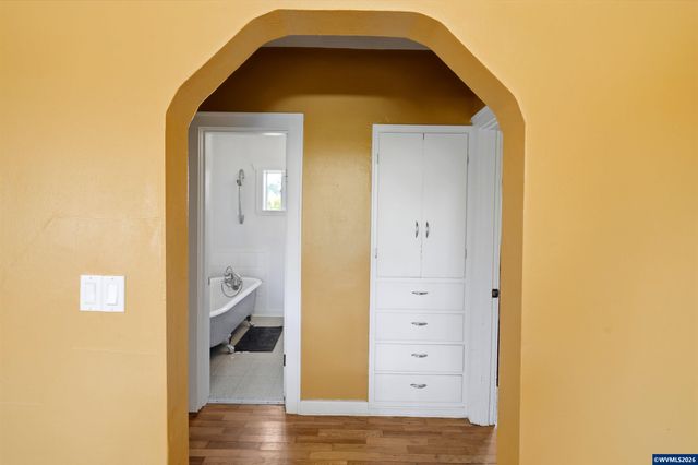 5290 Caplinger Rd SE, Salem, OR 97317