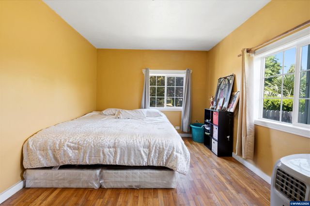 5290 Caplinger Rd SE, Salem, OR 97317