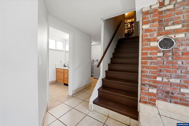 5290 Caplinger Rd SE, Salem, OR 97317