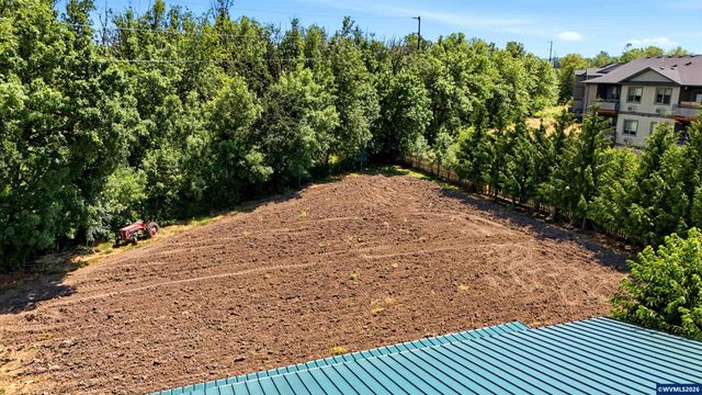 5290 Caplinger Rd SE, Salem, OR 97317