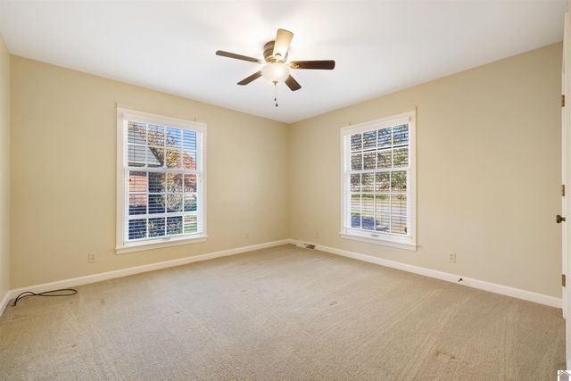 1205 Crestwood, Murray, KY 42071