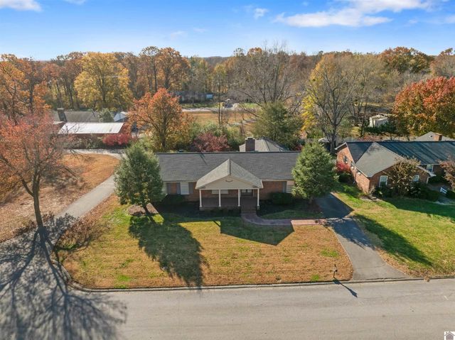 1205 Crestwood, Murray, KY 42071
