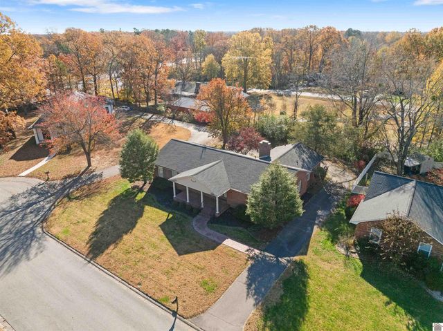 1205 Crestwood, Murray, KY 42071