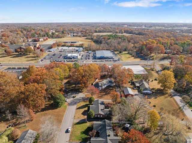 1205 Crestwood, Murray, KY 42071