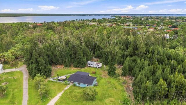 4275 SOUTHLAND AVENUE, Port Charlotte, FL 33953