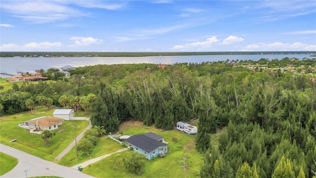4275 SOUTHLAND AVENUE, Port Charlotte, FL 33953