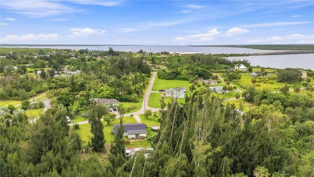 4275 SOUTHLAND AVENUE, Port Charlotte, FL 33953
