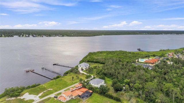 4275 SOUTHLAND AVENUE, Port Charlotte, FL 33953