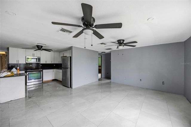 4275 SOUTHLAND AVENUE, Port Charlotte, FL 33953