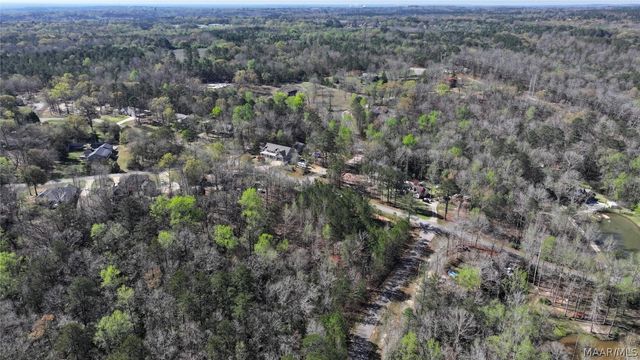 1 Ridgedale Lane 2, Deatsville, AL 36022