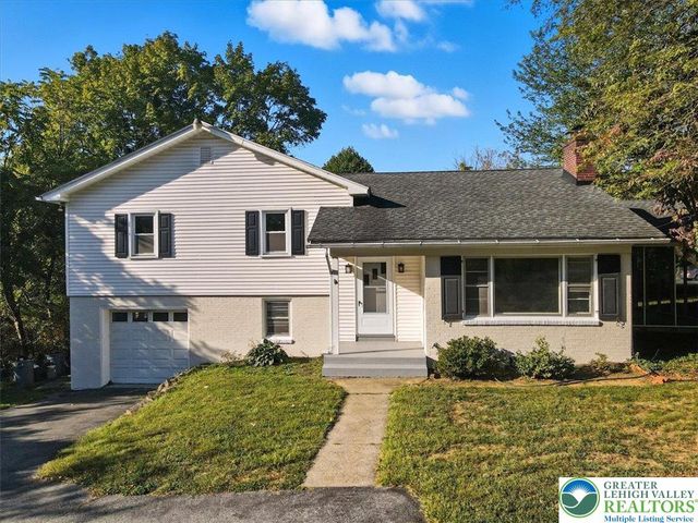 1122 Sullivan Trail, Easton, PA 18040