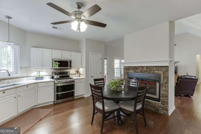 429 Olde Wick Trail, Hoschton, GA 30548