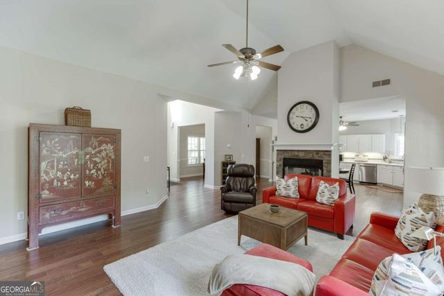 429 Olde Wick Trail, Hoschton, GA 30548