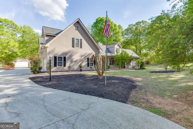 429 Olde Wick Trail, Hoschton, GA 30548