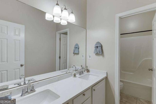 429 Olde Wick Trail, Hoschton, GA 30548