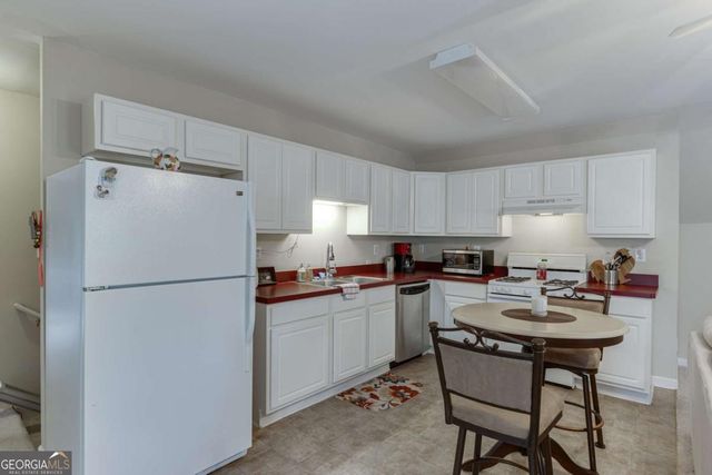 429 Olde Wick Trail, Hoschton, GA 30548