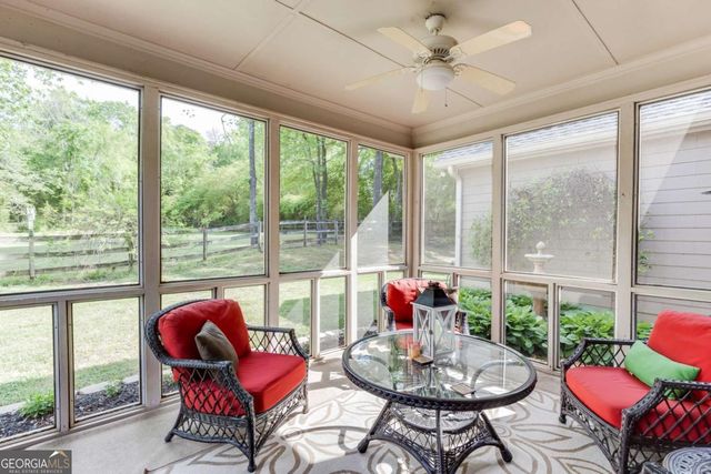 429 Olde Wick Trail, Hoschton, GA 30548