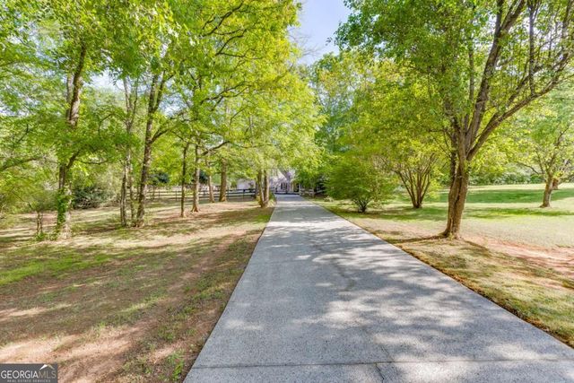 429 Olde Wick Trail, Hoschton, GA 30548