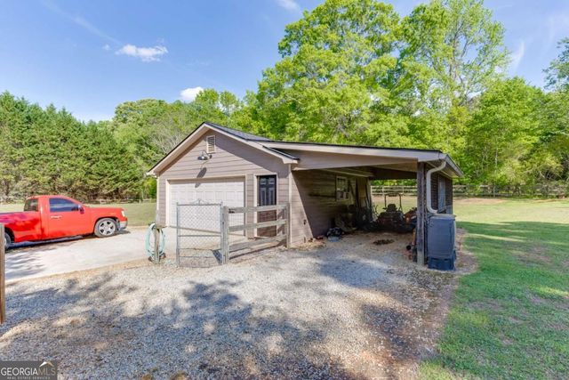 429 Olde Wick Trail, Hoschton, GA 30548