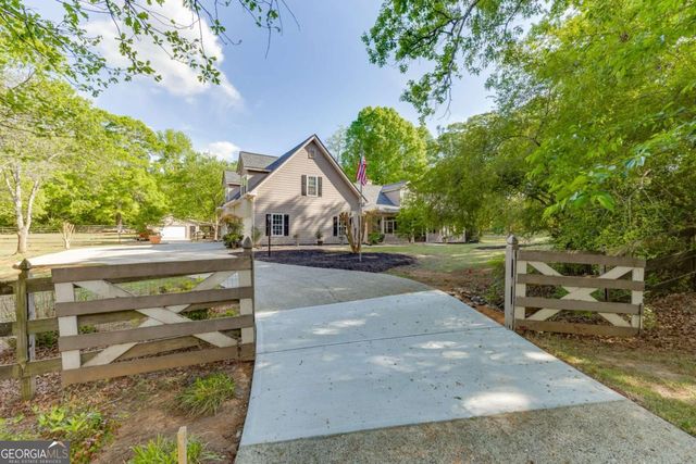 429 Olde Wick Trail, Hoschton, GA 30548