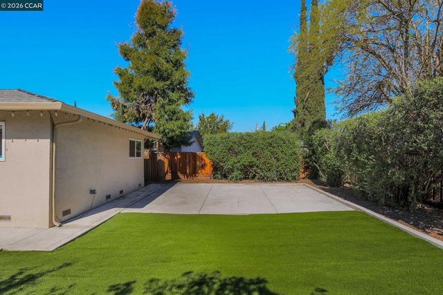 4063 Salem St, Concord, CA 94521